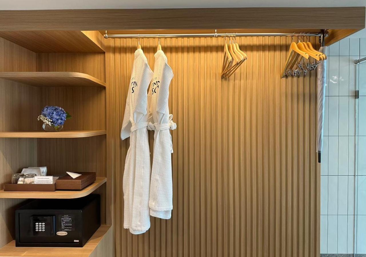 Away Bangkok Riverside Kene Екстериор снимка
